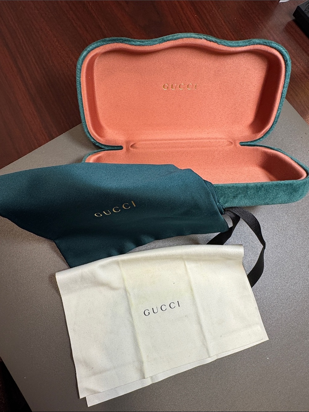 Gucci Green Velvet Sun/Eye Glass holder